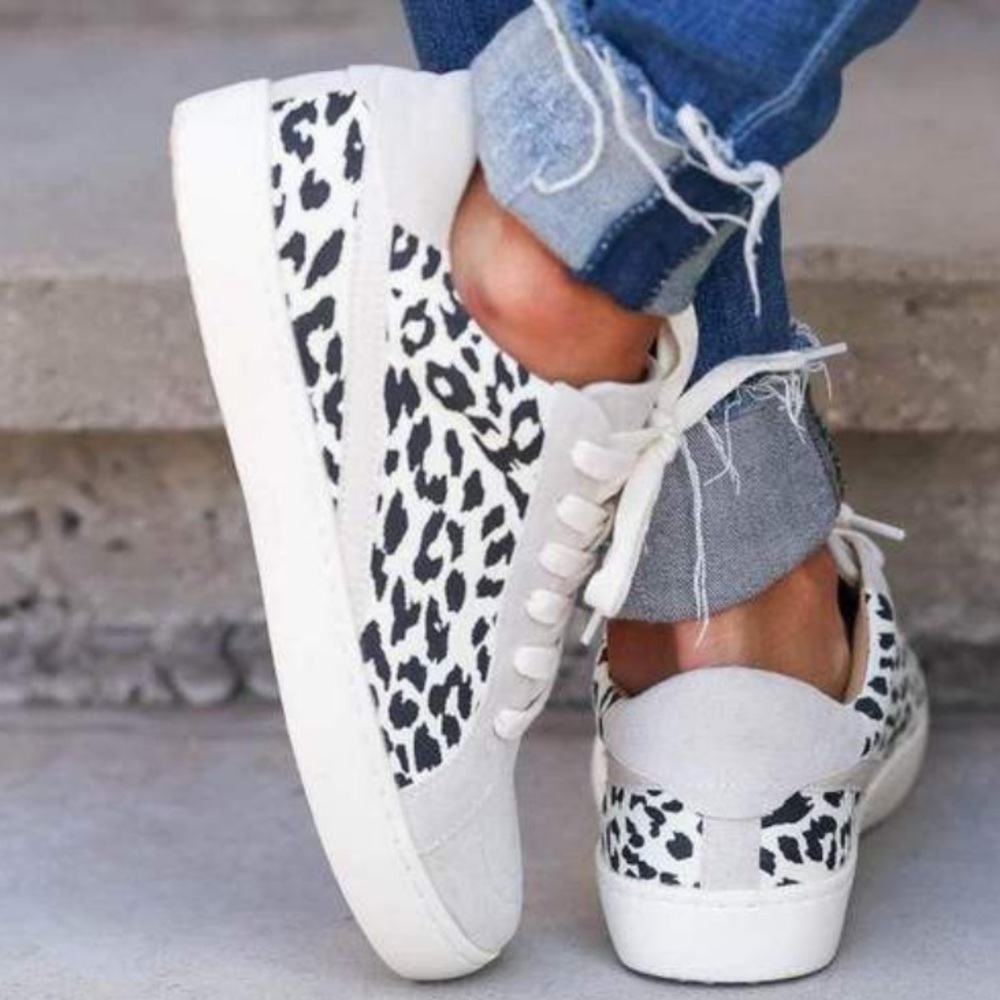 🐆CUTE Leopard Sneakers - Picture 4 of 7